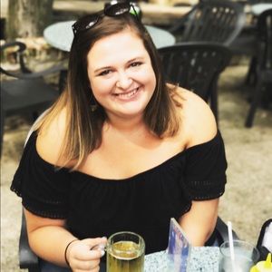 Meet your Posher, Lindsay